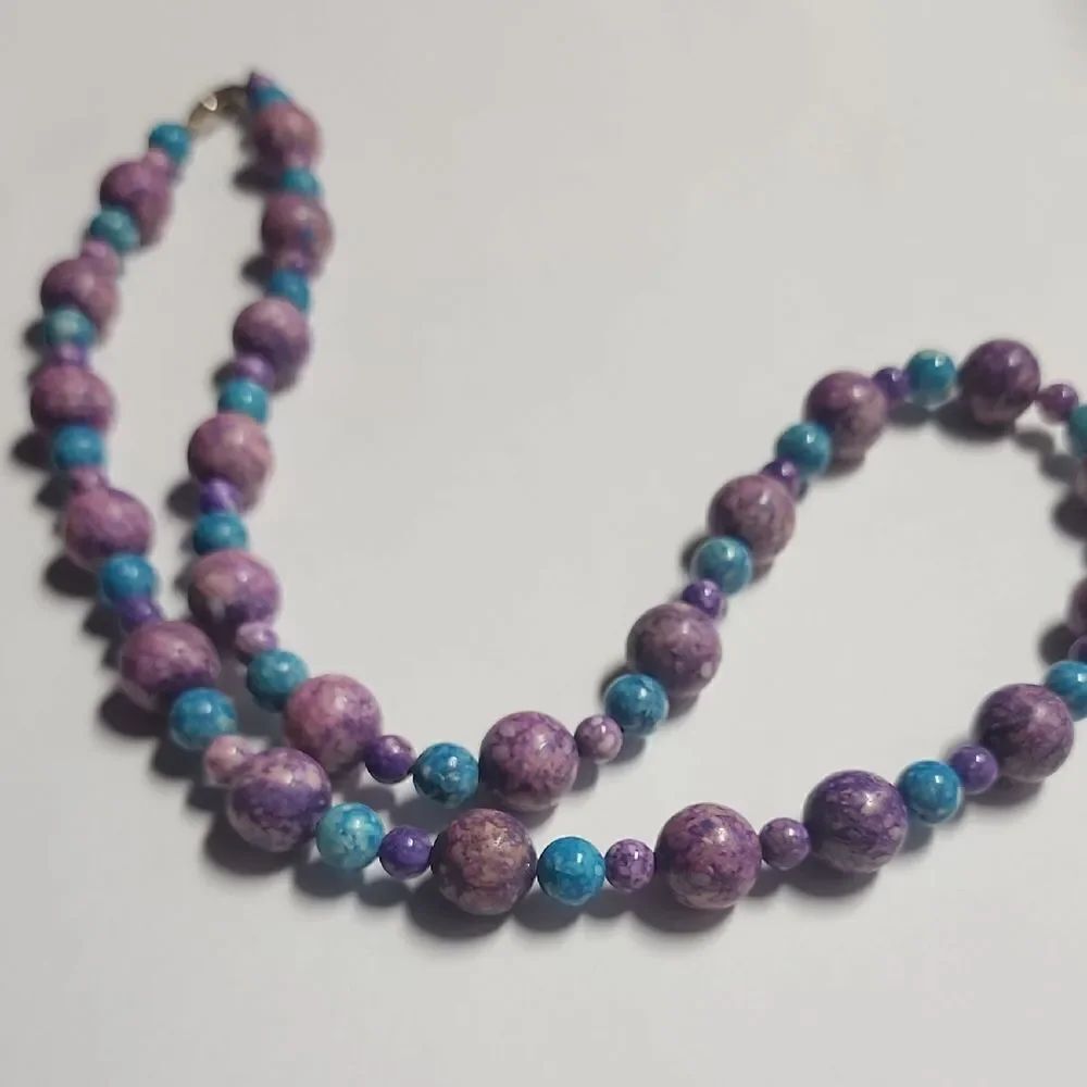 Elegant Purple and Blue Glass Beaded Necklace